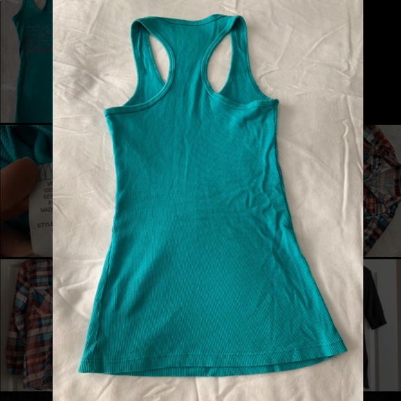 Turquoise tank top with hibiscus design. Size S. - Picture 2 of 5